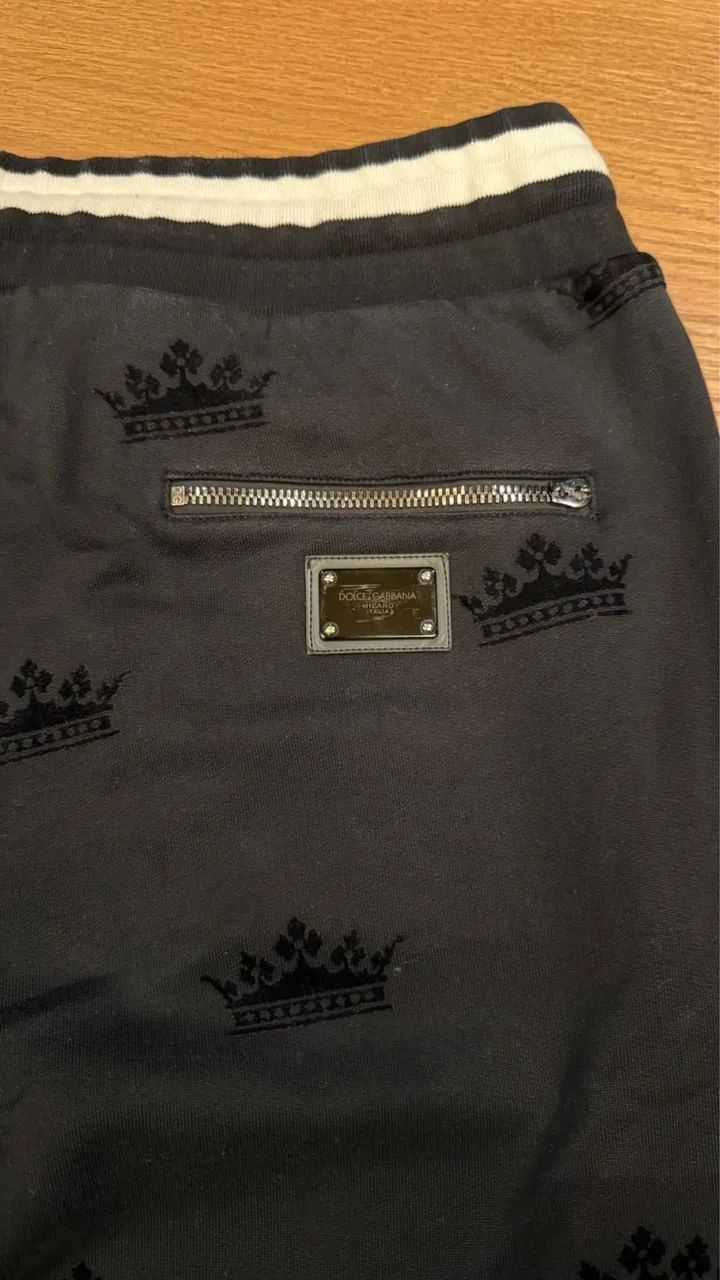 dolce & gabbana calça moletom com monograma de coroa premium original - Foto 5