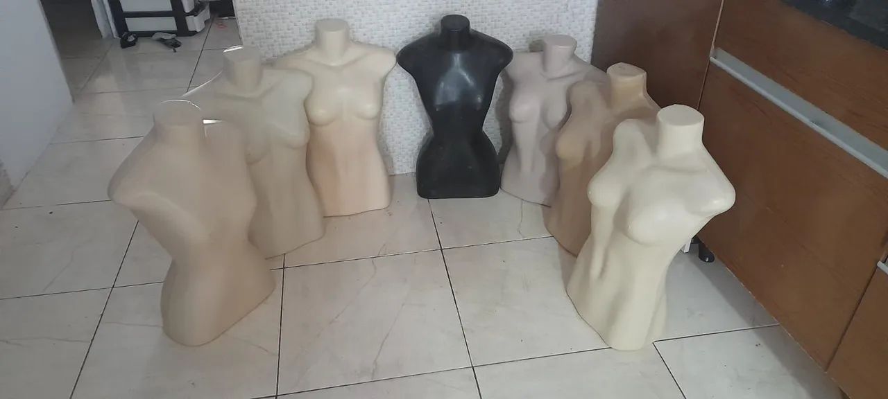 Vende-se  bustos feminino  - Foto 2