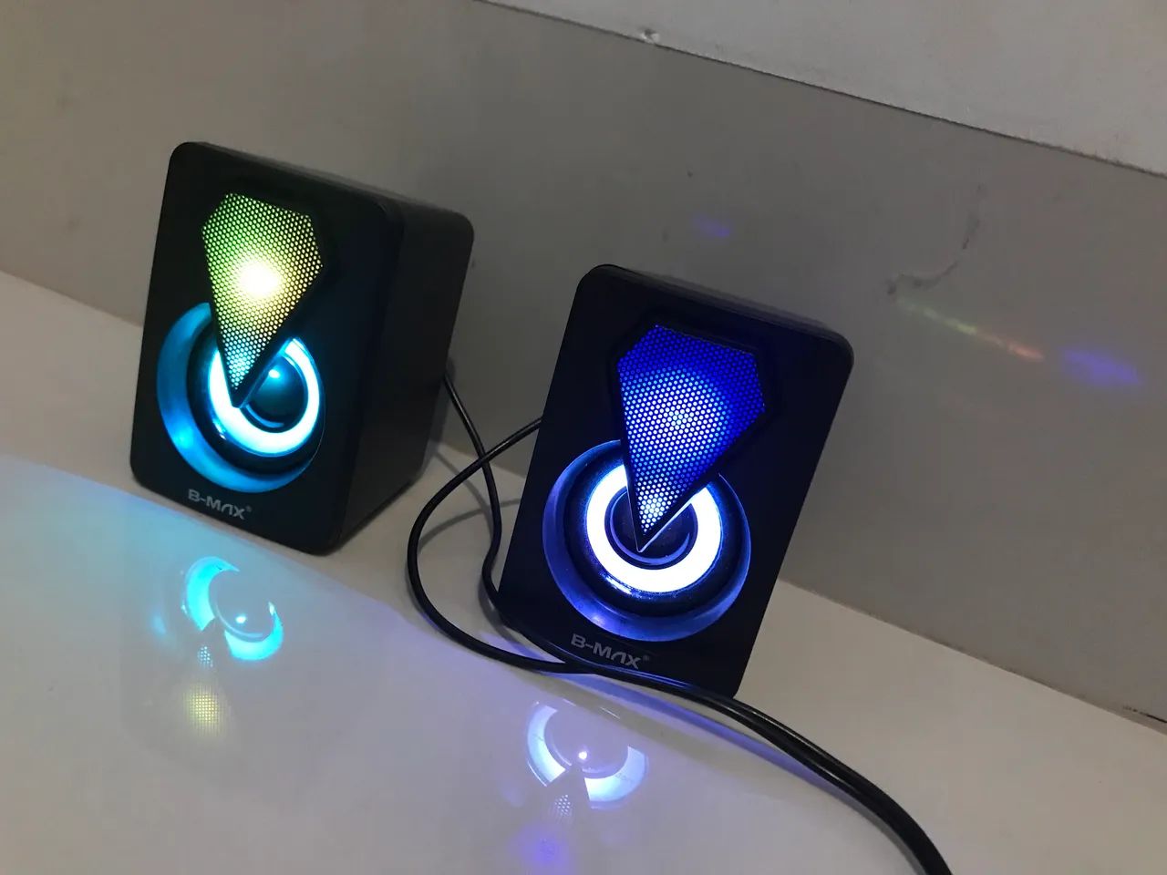 Caixinha de som RGB - Foto 2