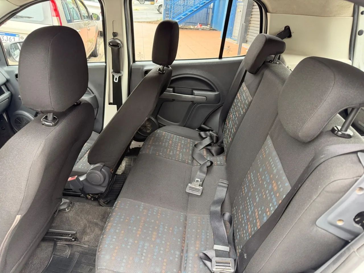 Fiat Uno VIVACE 1.0 EVO Fire Flex 8V 3p, foto 9 de 9