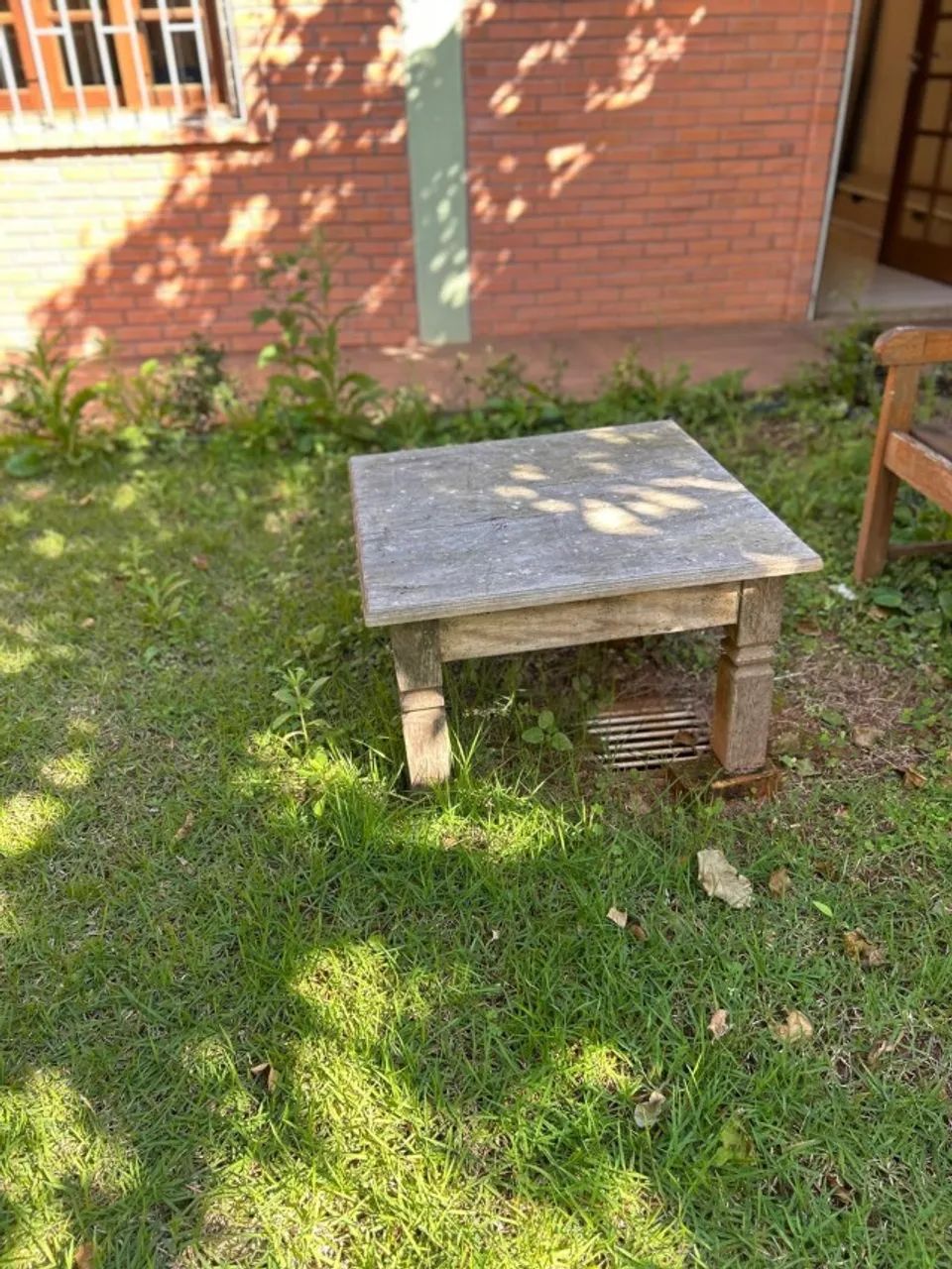 Mesa de Madeira para Área Externa 