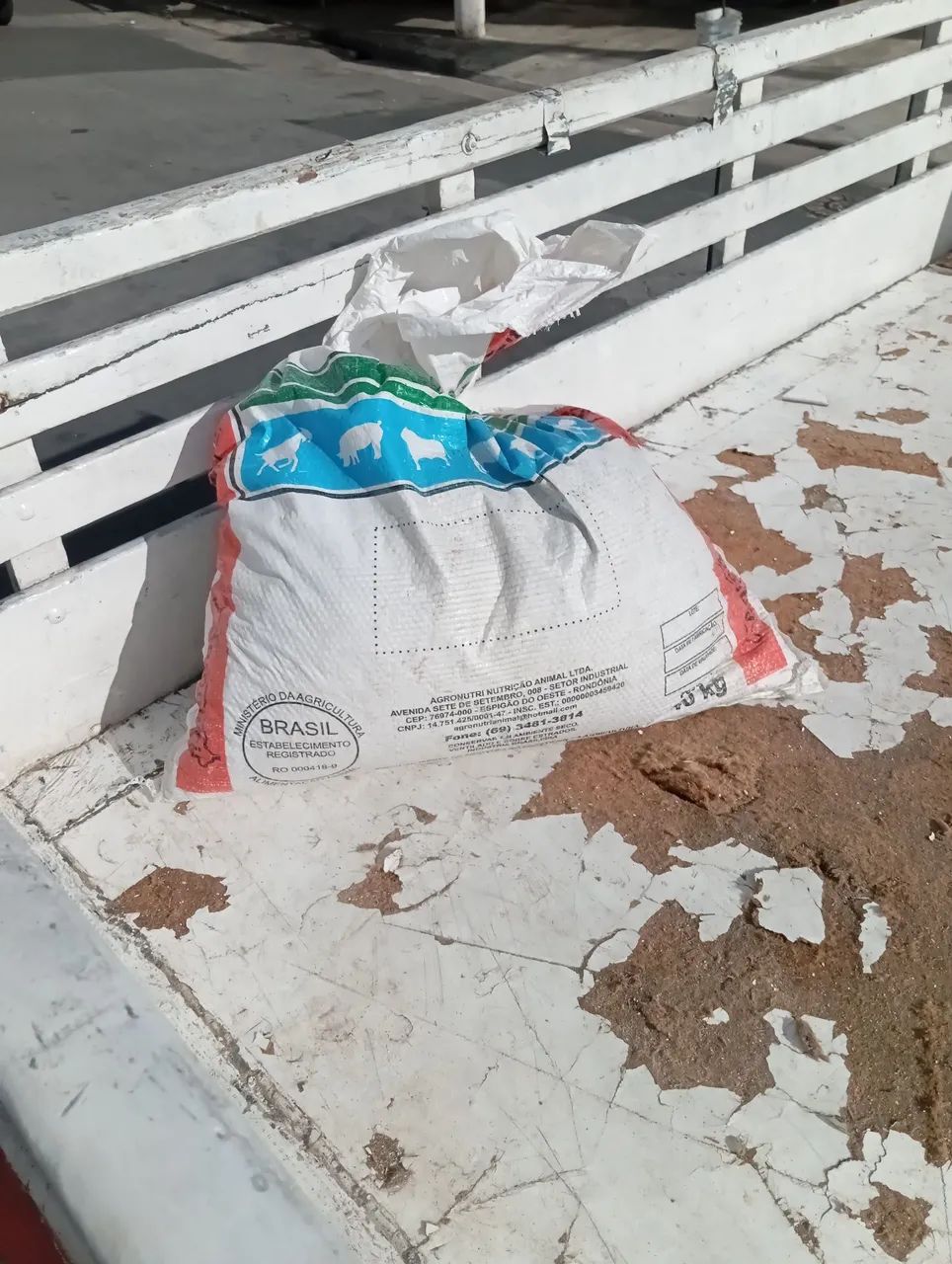 Remoção de entulhos ensacado retirada  de móveis velhos  - Foto 2