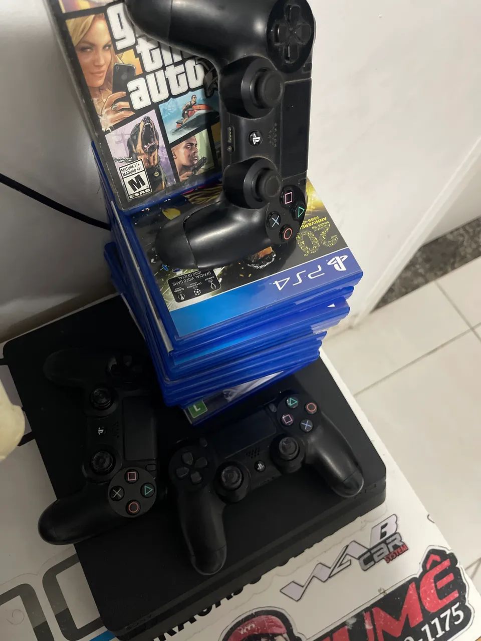 Vendo vídeo game ps4  - Foto 3
