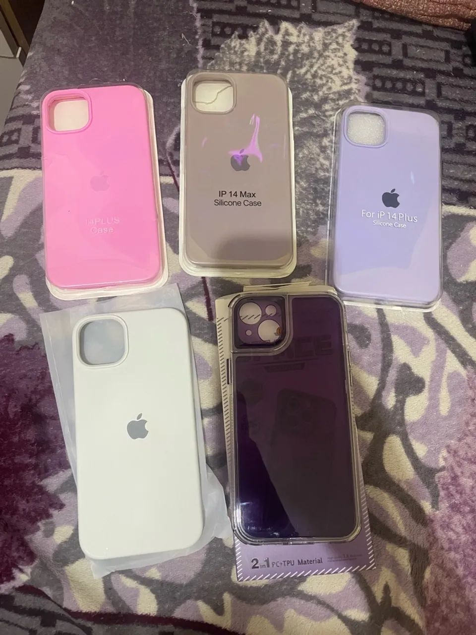 Capinhas pro iPhone 14 Plus 