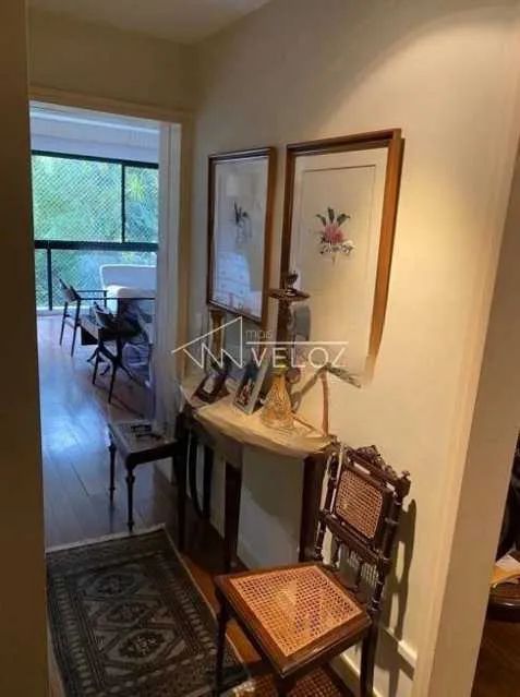Apartamento - / Residencial / Gávea