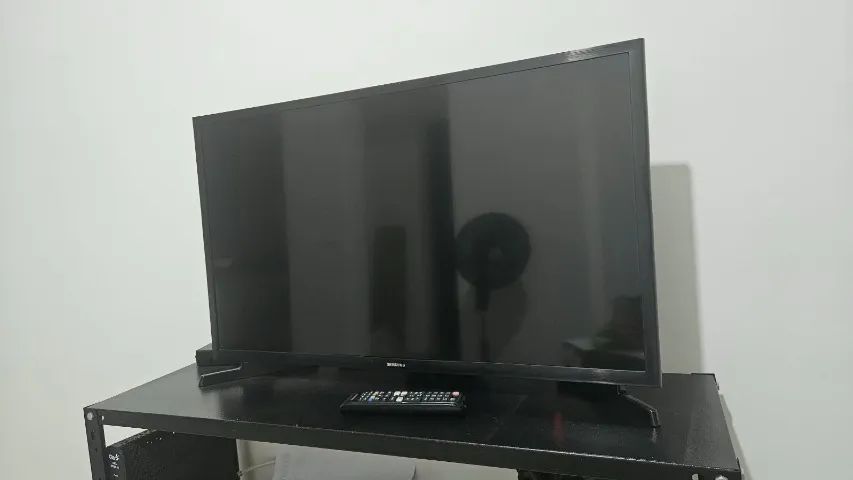 Smart TV Samsung 32" HD - Foto 2