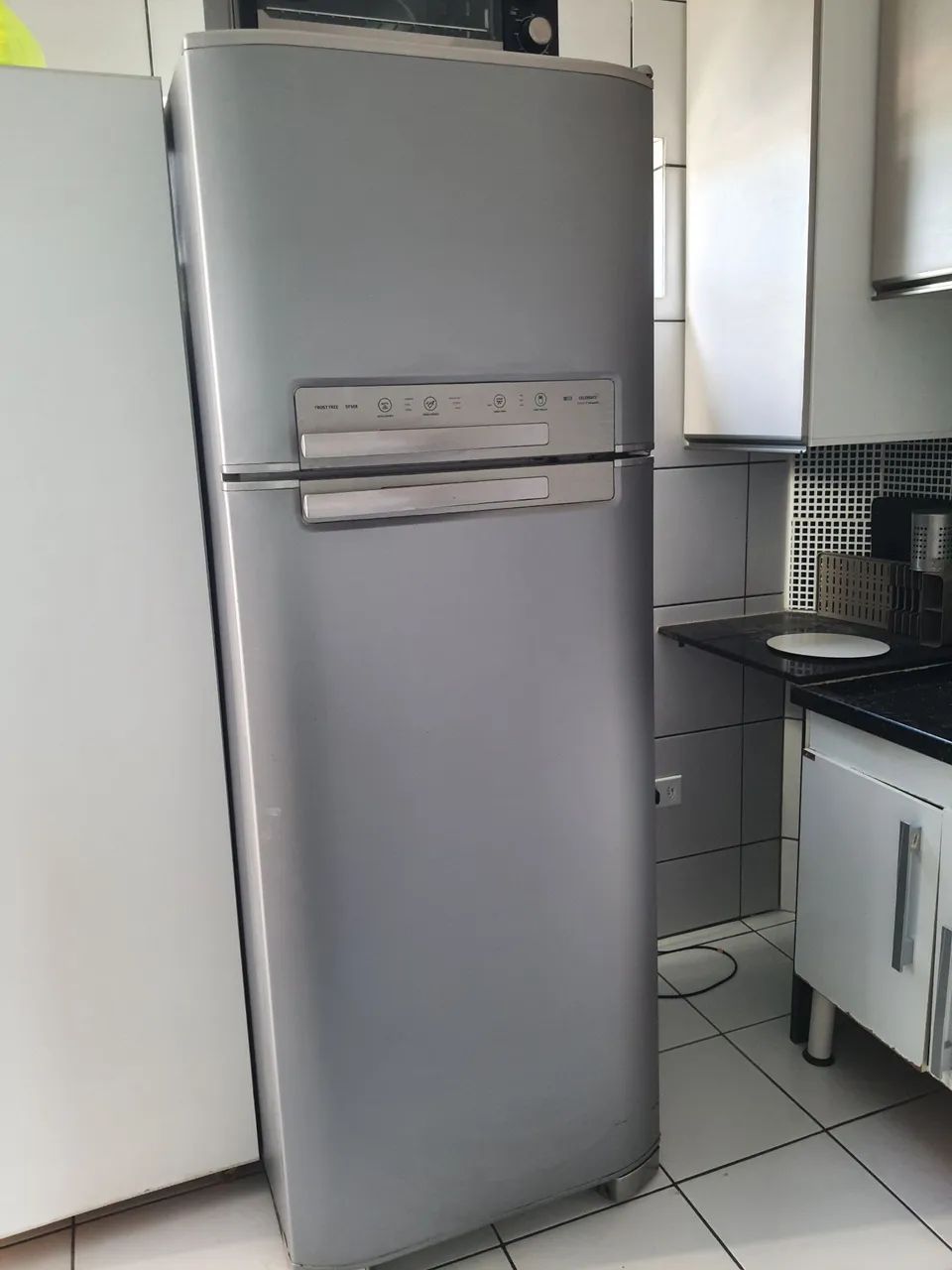 Geladeira Eletrolux Dúplex 380L