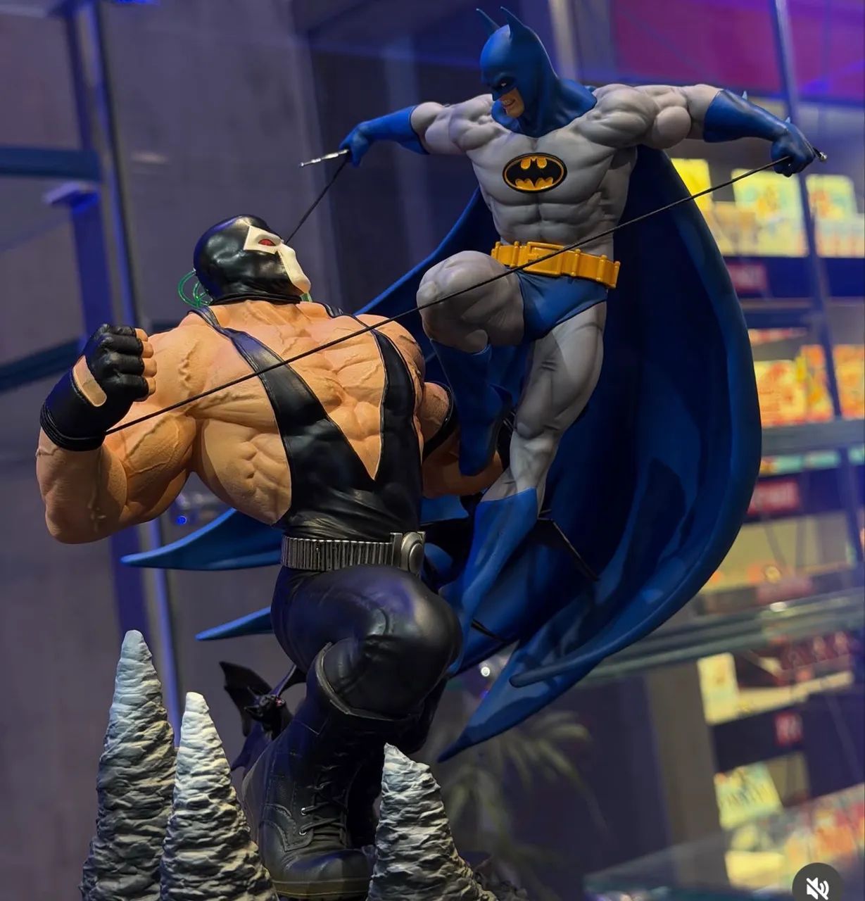 Batman vs Bane Exclusivo numerado Iron Studios  - Foto 3