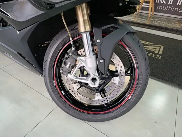BMW S1000 RR 2025 - Foto 12