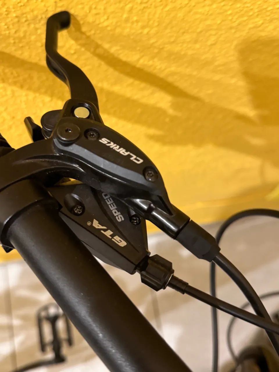 Bicicleta aro 29(praticamente sem uso ) - Foto 3