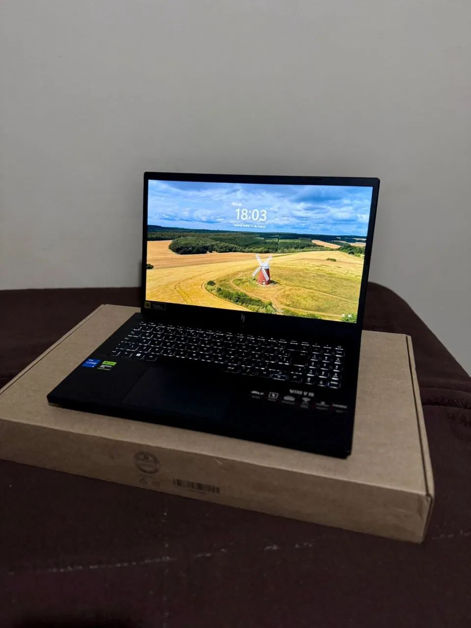 ACER NITRO V15 - Foto 3