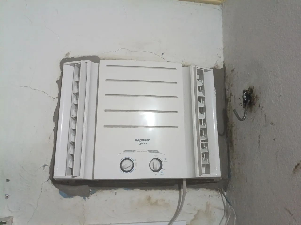 Ar condicionado 7mil BTUs 