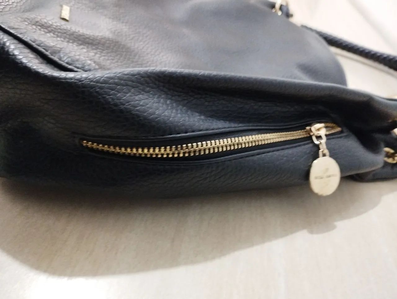 Bolsa de ombro em couro preta - Foto 3