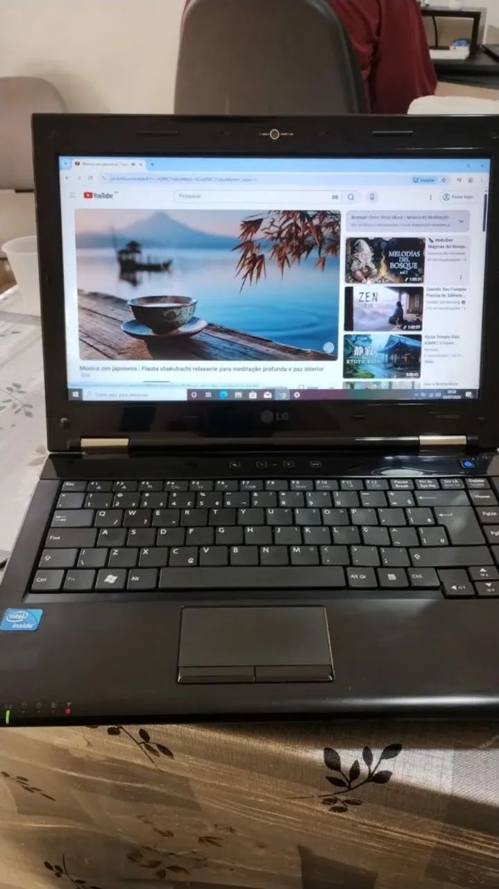 Notebook  - Foto 2
