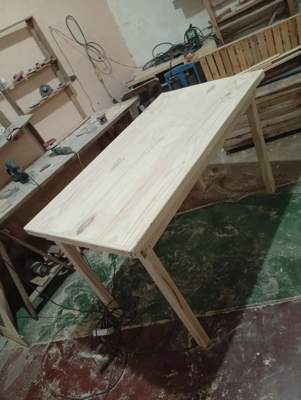 Mesa de madeira maciça 1,50x0, 80 - Foto 3