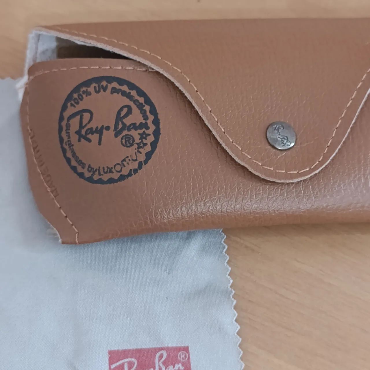 Estojo de Óculos Case de Óculos Ray-Ban + Flanela - Foto 3
