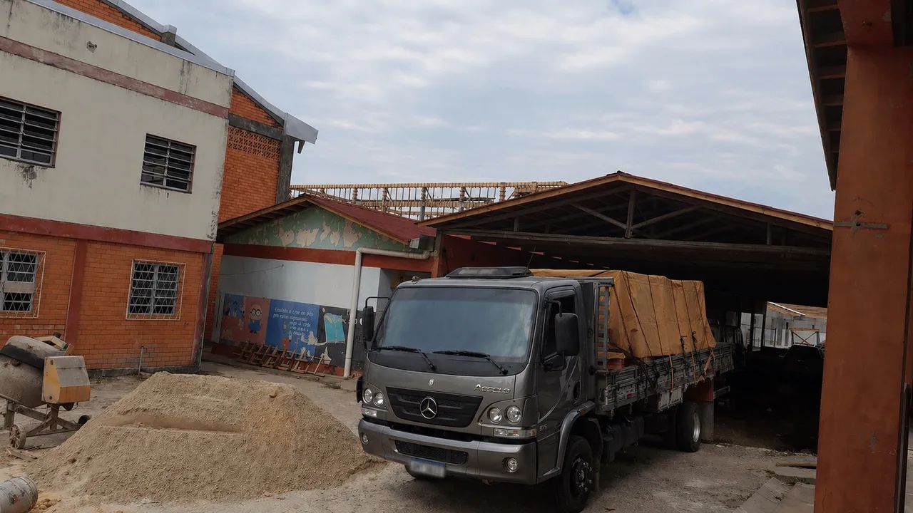 Accelo 815 ano 2015 - Foto 5