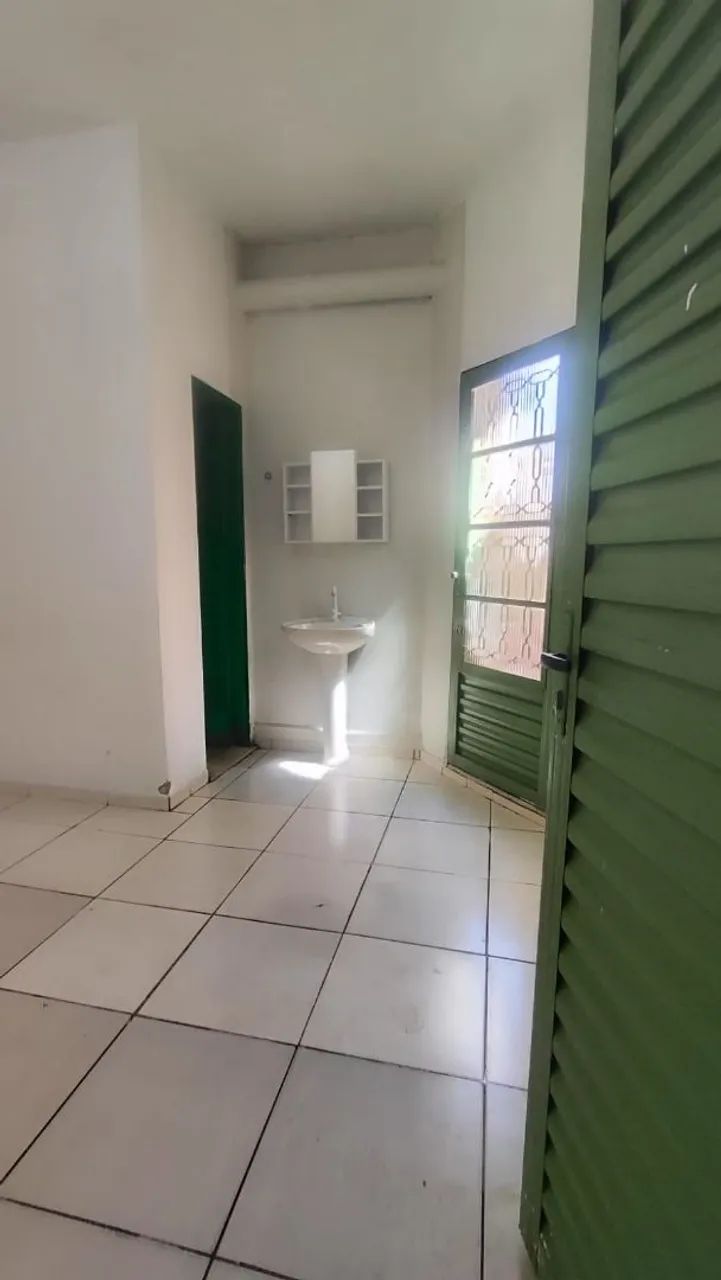 Alugo Kitnet no Garavelo 
