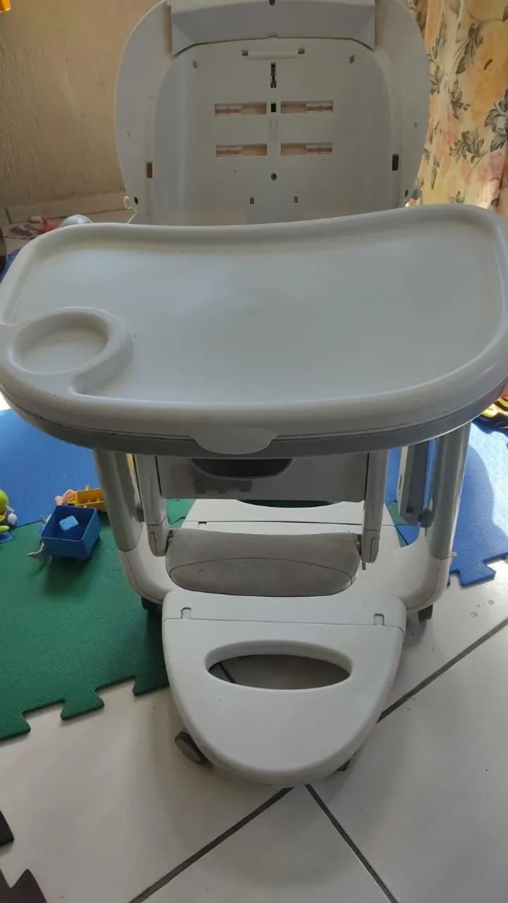 Cadeira  de alimentação  de bebe - Foto 2