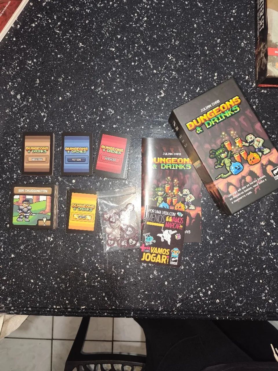 Jogo Dungeons e Drinks Completo Perfeito Estado - Foto 5