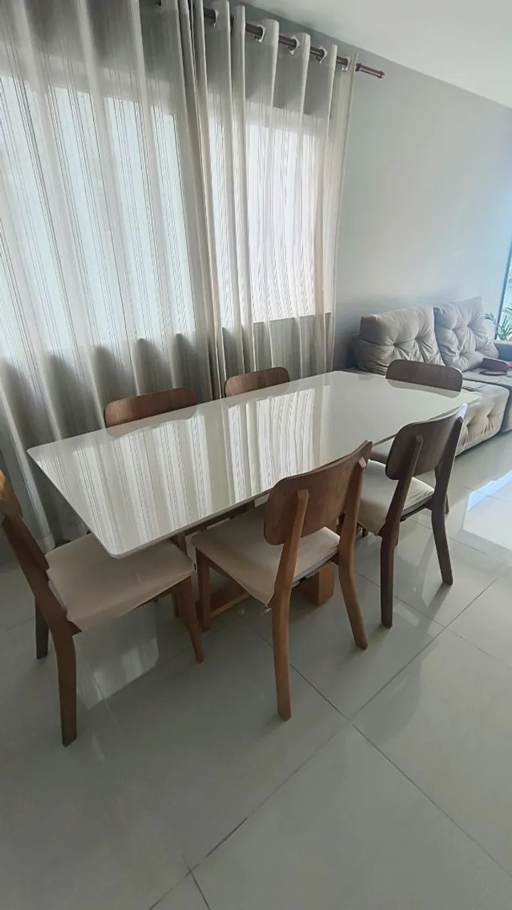 Mesa de jantar com 06 cadeiras - Foto 5