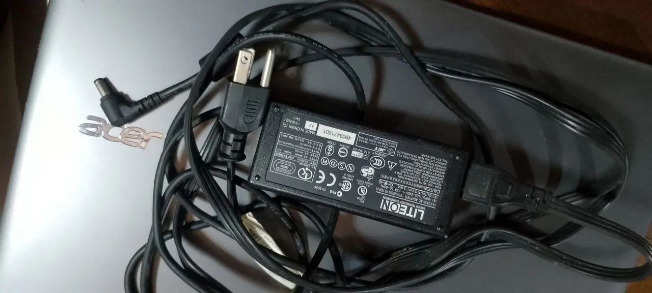 Fonte carregador Acer/Positivo 3,70 metros