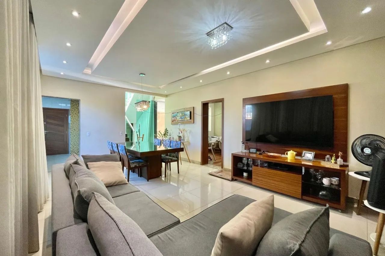 Casa à Venda - Aparecida, 4 Quartos, 320 m2 - Foto 3