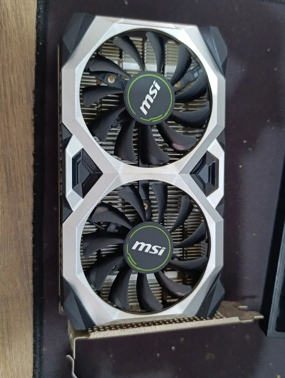 placa de video GTX 1630