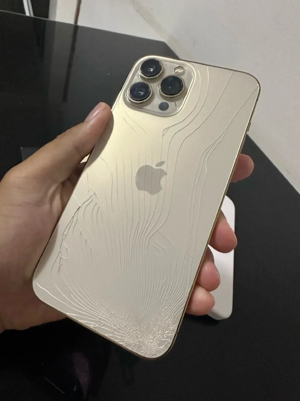 IPHONE 13 PRO MAX - Foto 2