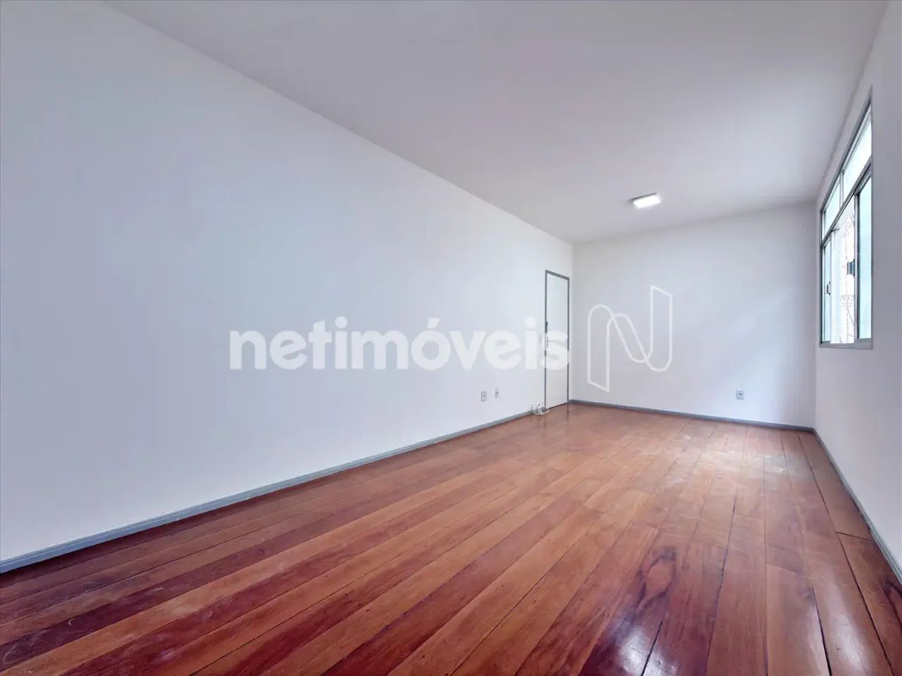 Amplo apartamento de 2 quartos com DCE em Jardim da Penha! - Foto 2