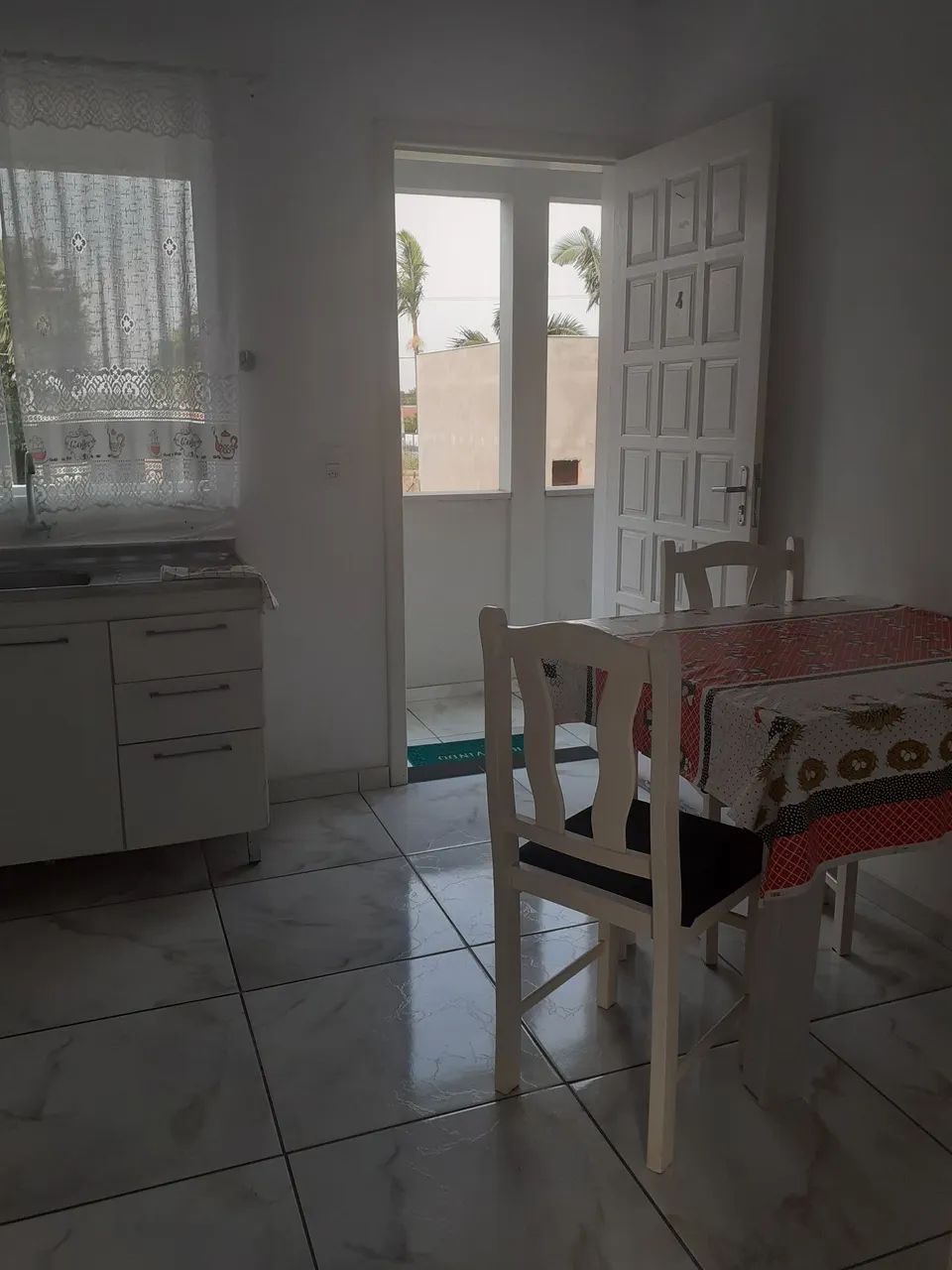 ALUGA-SE KITNET MOBILIADA NO BAIRRO PASSO DO GADO, TUBARÃO  - Foto 5