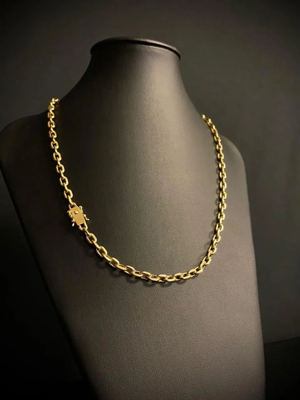 Choker Cadeado em Ouro 18k 750