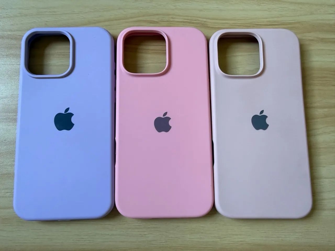 Capinha de silicone iPhone 16 Pro Max UNIDADE  - Foto 4