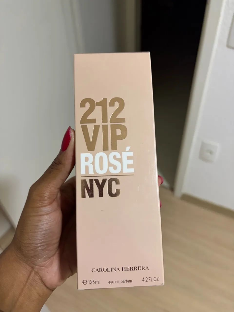 Perfume 212 Vip Rosé NYC 