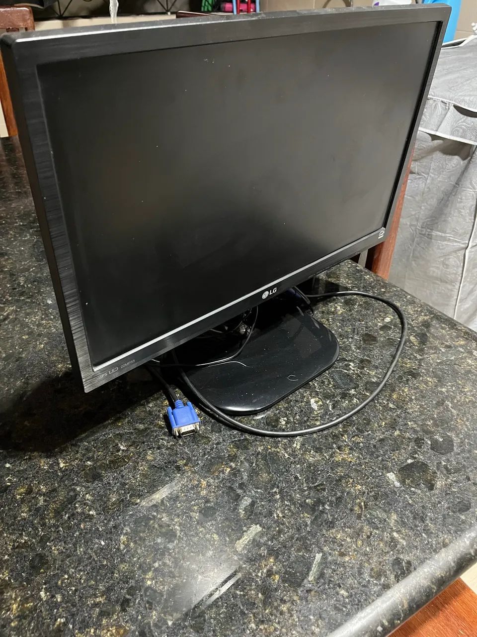 Monitor LG 22" IPS (22MP55) - Com Defeito (Tela Piscando) - Foto 2