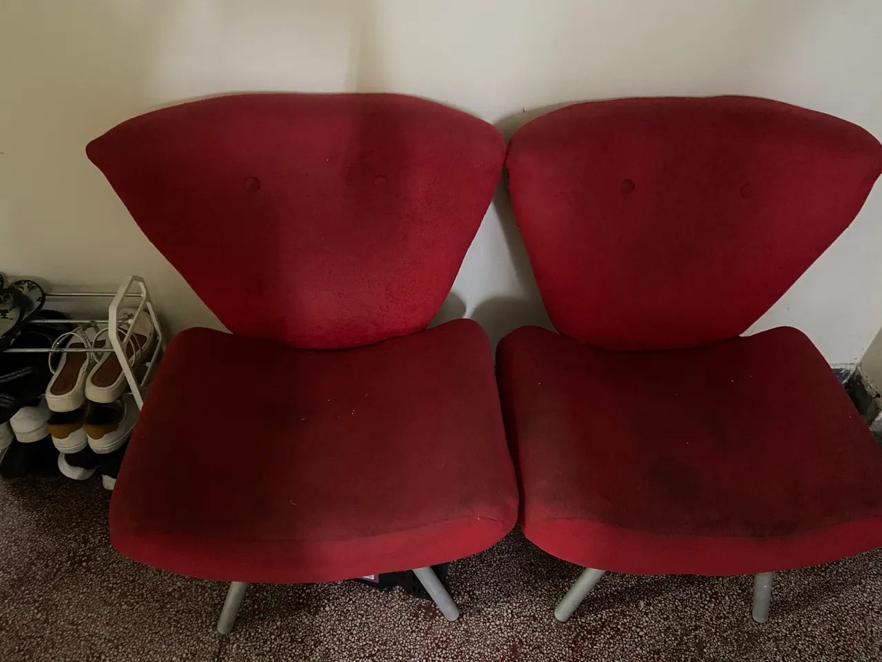 Cadeiras vermelhas - Foto 5