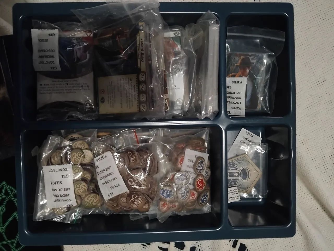 Arkham Horror Card Game - edição revisada - Foto 4