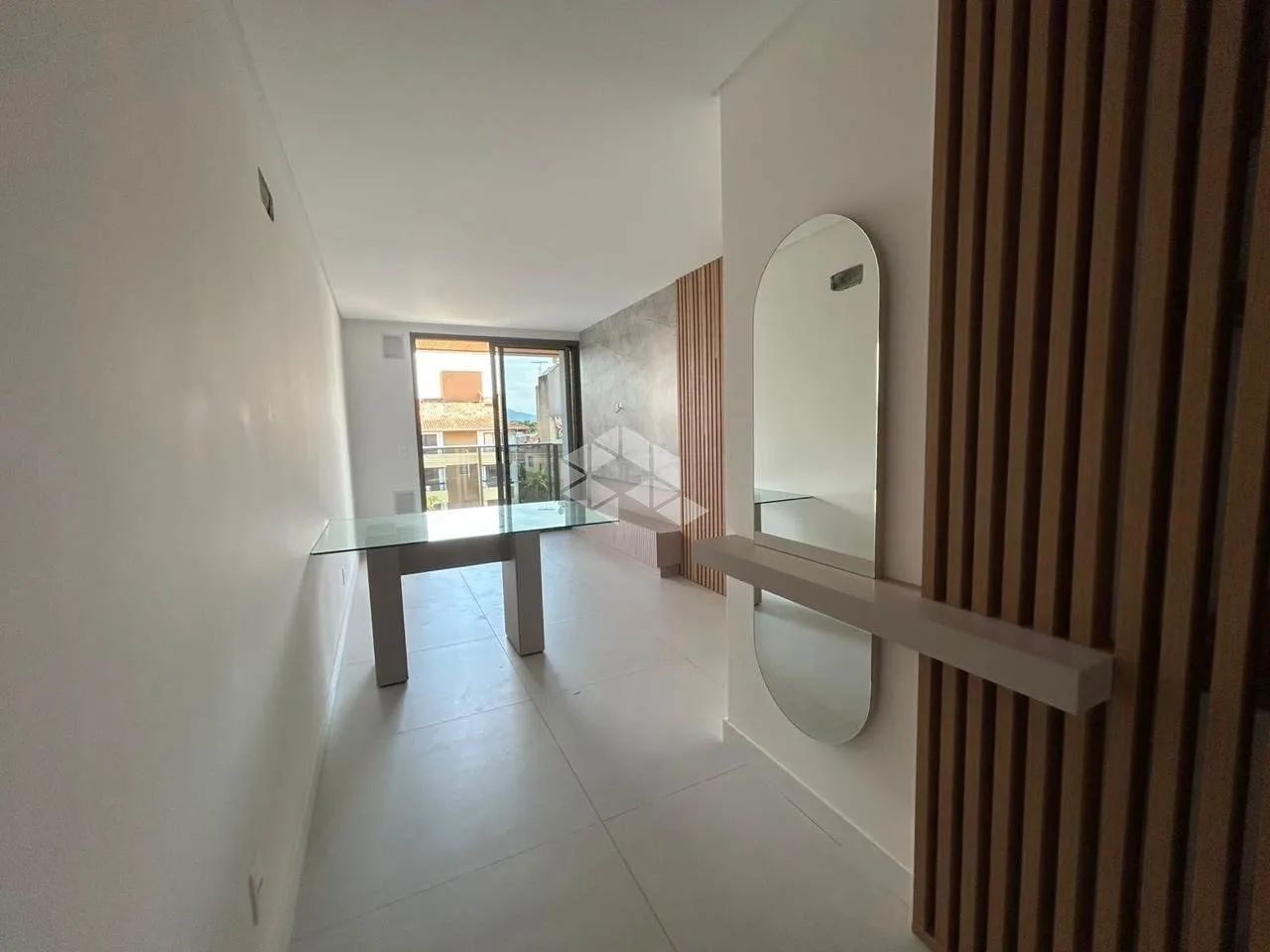 APARTAMENTO SEMI MOBILIADO 2 SUITE COM 2 VAGAS EM JURERRE FLORIANOPOLIS/SC - Foto 5