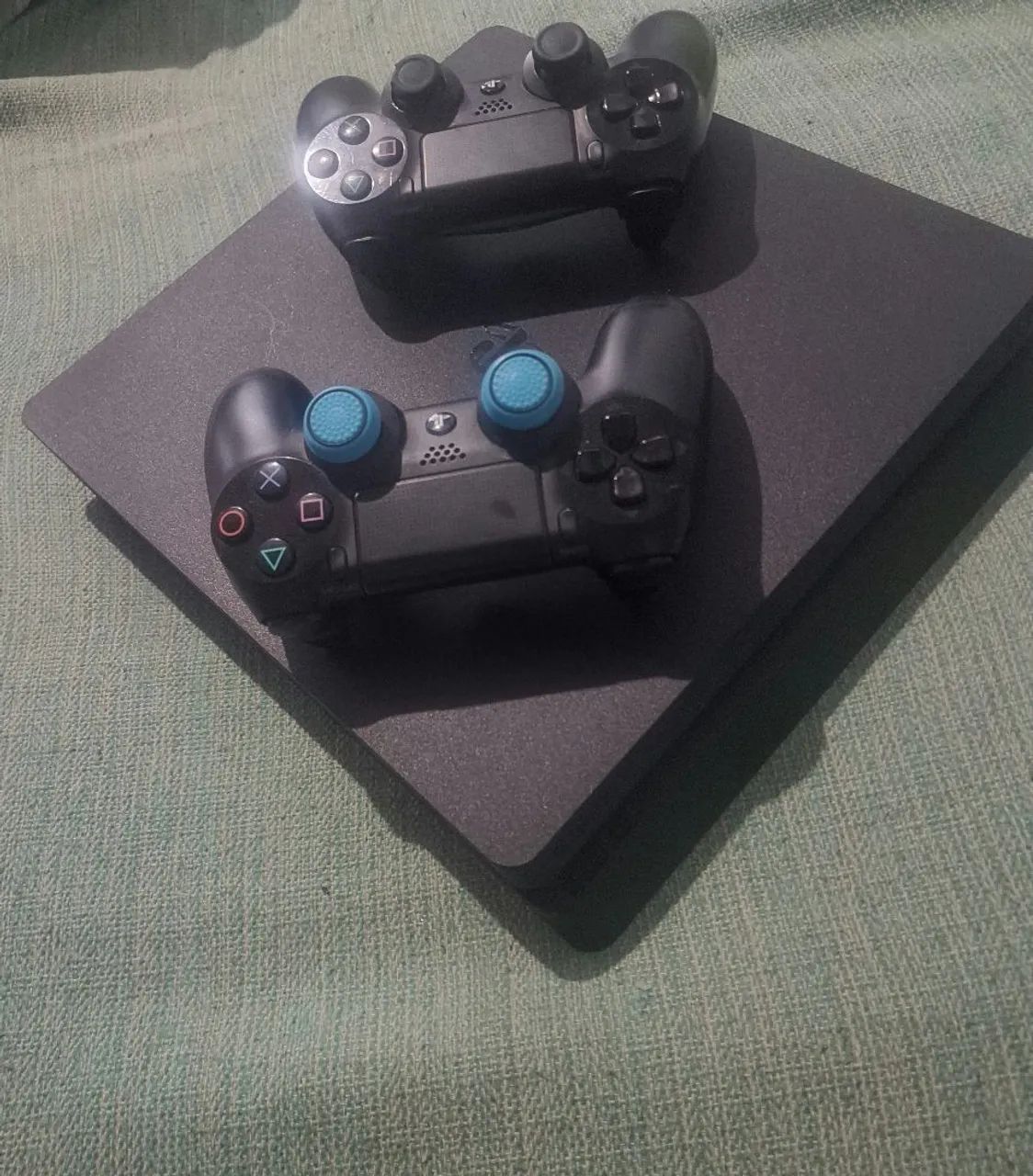 Ps4 slim 