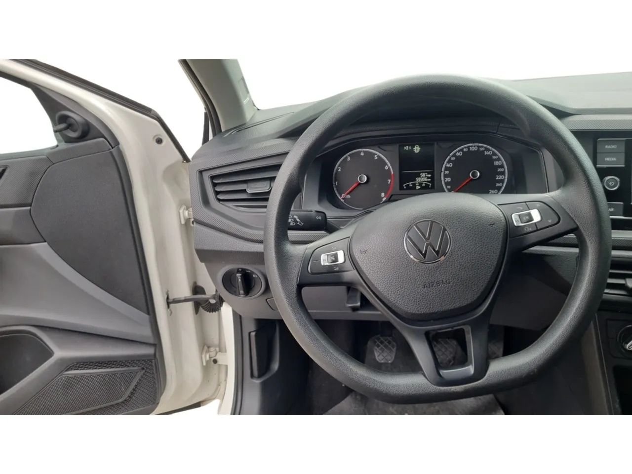 Volkswagen Polo 1.0 MPI Flex 12V 5p, foto 9 de 17