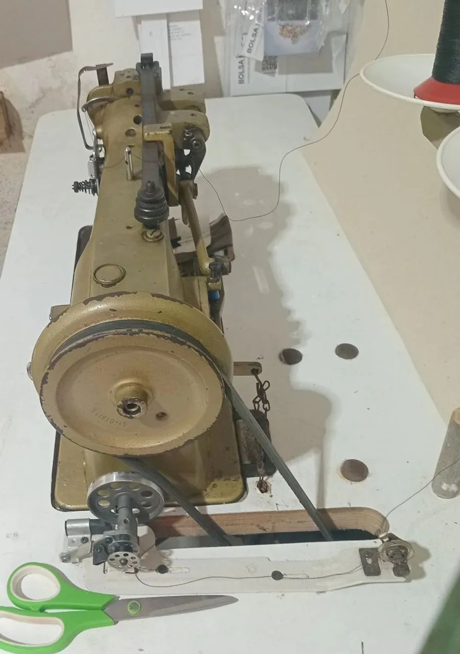 Máquina de costura industrial - Foto 2