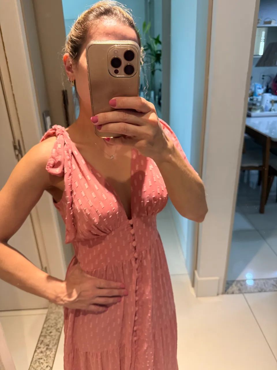 Vestido rosa com brilho Ave Rara - Foto 2