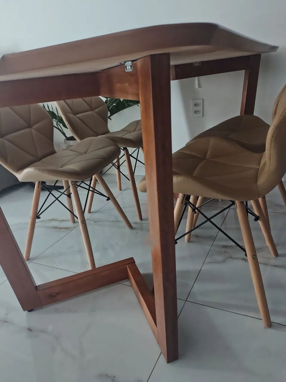 Mesa linda madeira  - Foto 3