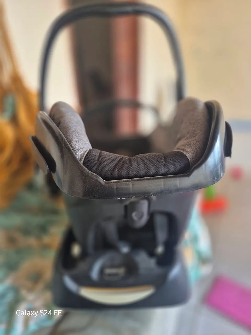 Bebê conforto Safety com base  - Foto 4