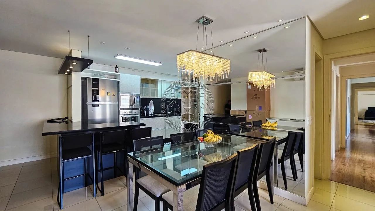 Apartamento de 4 Dormitórios no Itacorubi em Florianópolis - Foto 3