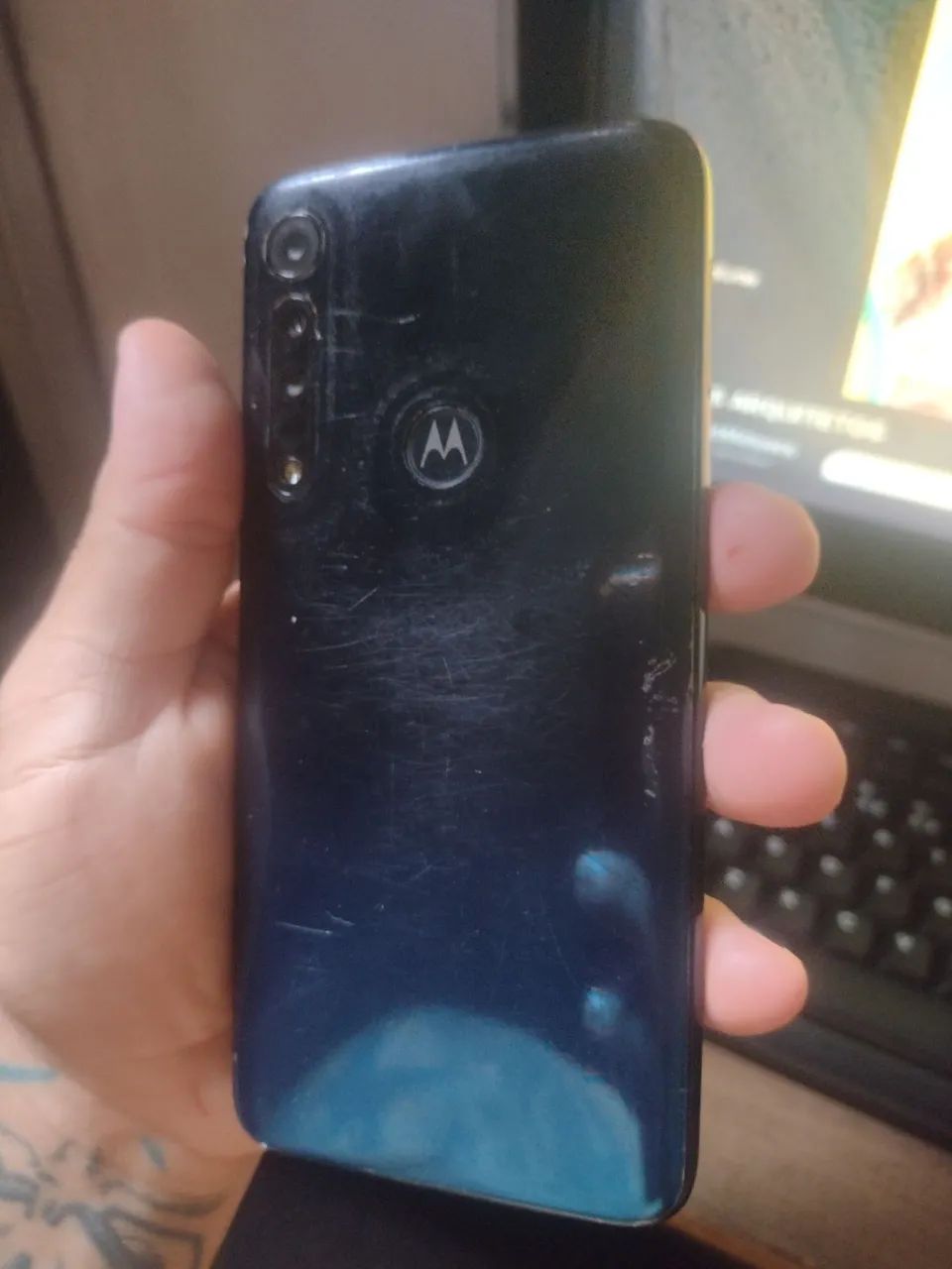 Moto one macro  - Foto 3