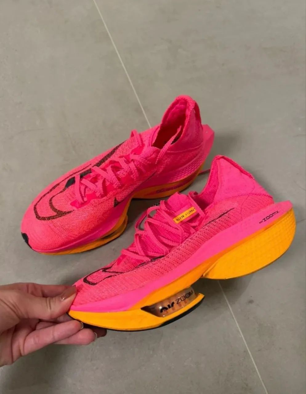 tênis nike air zoom alphafly 38 original  - Foto 2