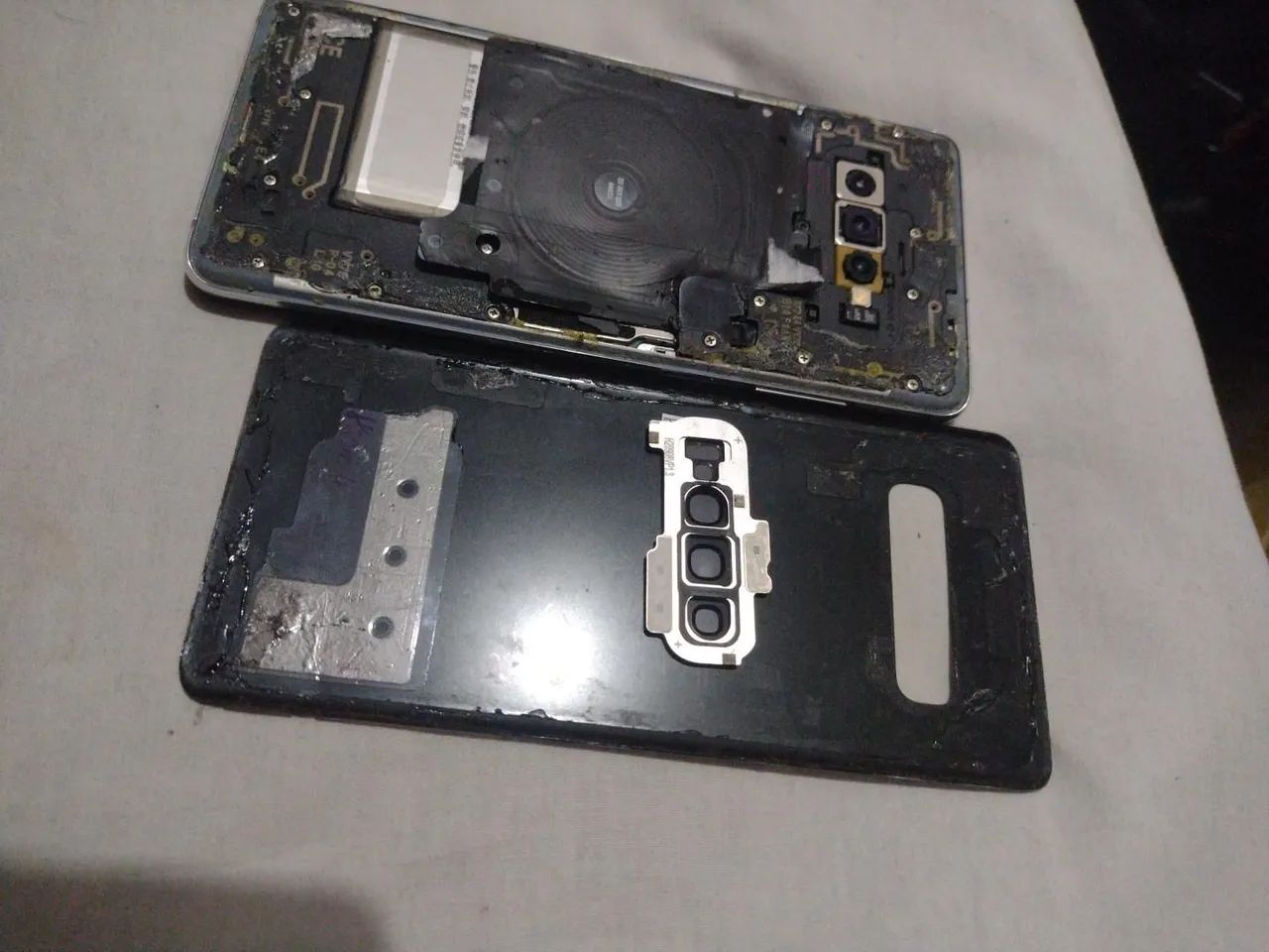 Galaxy S10+ 128GB 8GB RAM - Tudo funcionando - Foto 2