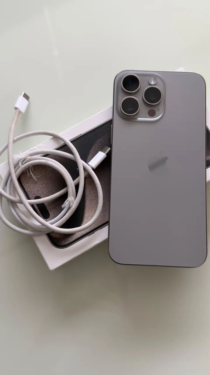 iPhone 15 pro max 