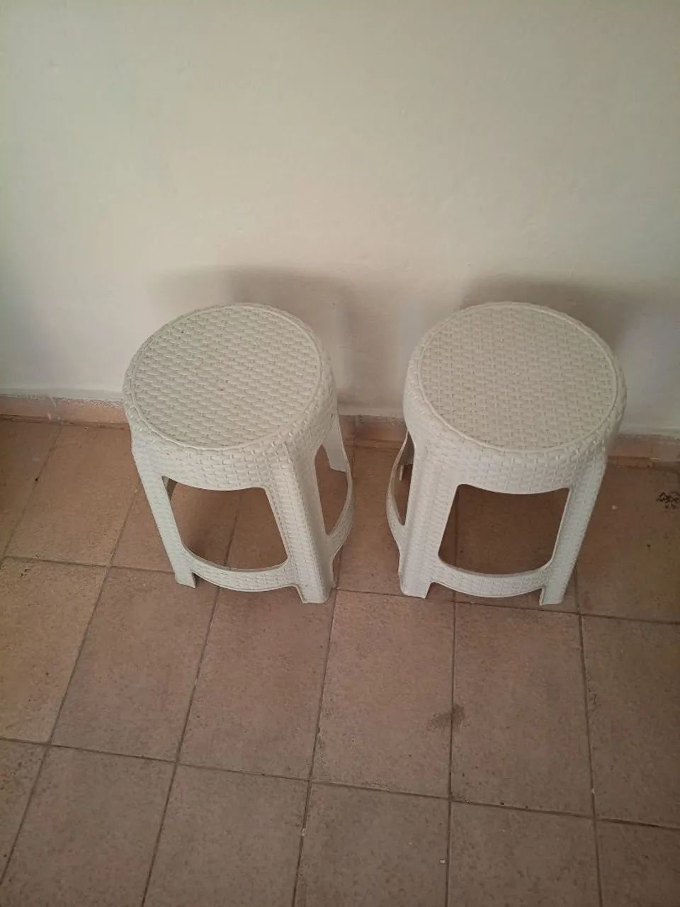Banqueta de plástico 
